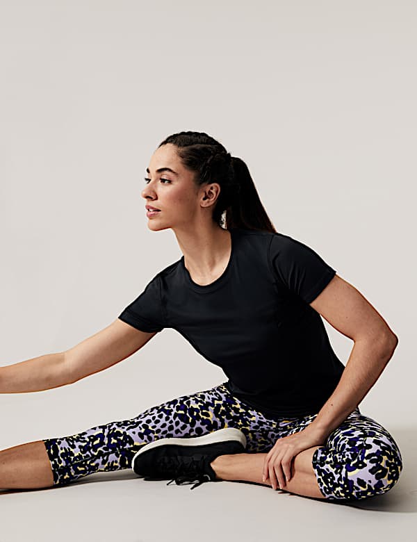 Go Move Printed Cropped Gym Leggings