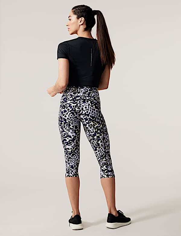 Go Move Printed Cropped Gym Leggings