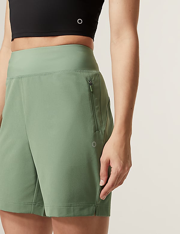 Stormwear™ Relaxed Trekking Shorts