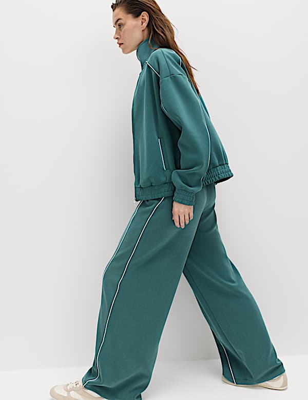 Sand Wash Funnel Neck Track Jacket - AU