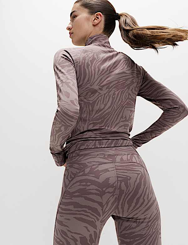 חולצת ג'קארד תרמית בגזרה צמודה ובהדפס חייתי עם רוכסן חלקי - IL