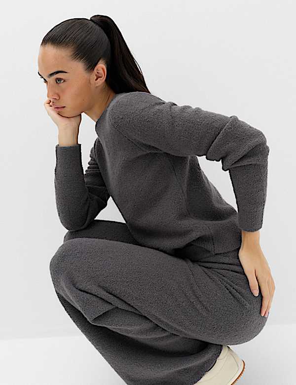 Boucle Crew Neck Cropped Jumper - NZ