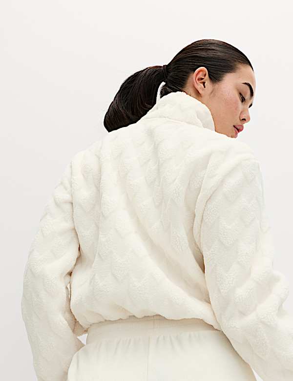 Fleece-Jacke mit Stehkragen und Teddyfutter - AT