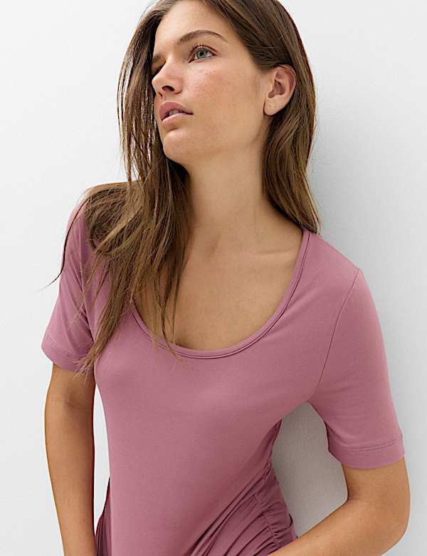 Top Go Balance ajust&eacute; &agrave; d&eacute;collet&eacute; rond et volant - BE