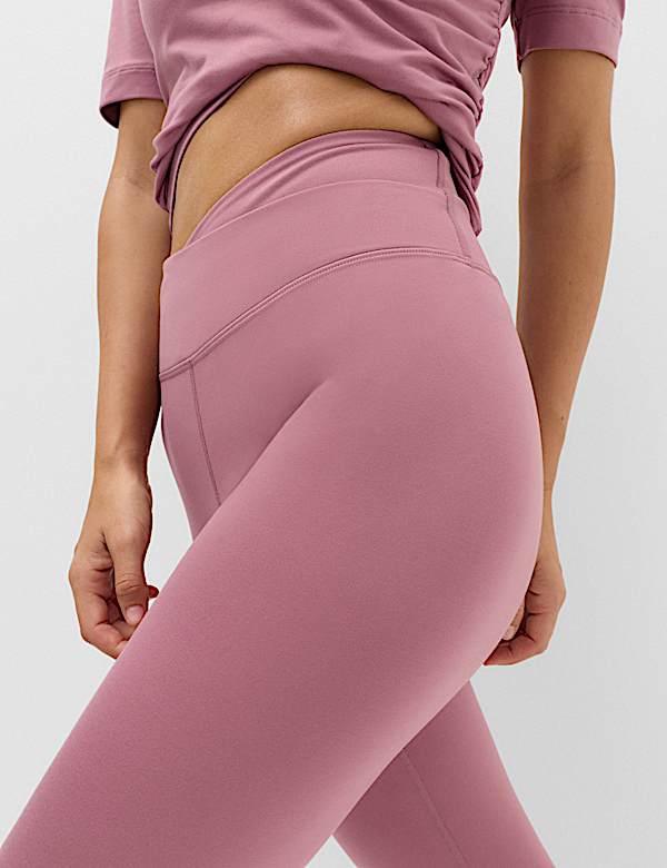 Go Balance Flexifit&trade; Wrap Waist Yoga Leggings - IT