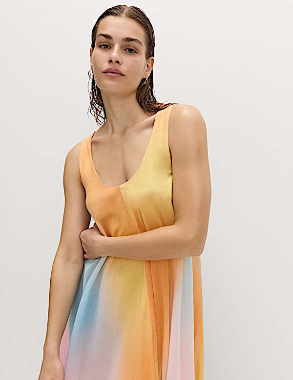 Volumin&ouml;ses Maxi-Kleid aus reiner Baumwolle mit U-Ausschnitt - AT