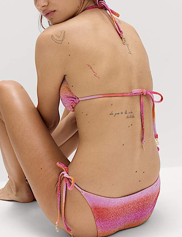 Neckholder-Bikinioberteil mit Glitzerdetail, Triangelform mit Ombr&eacute;-Muster - DE