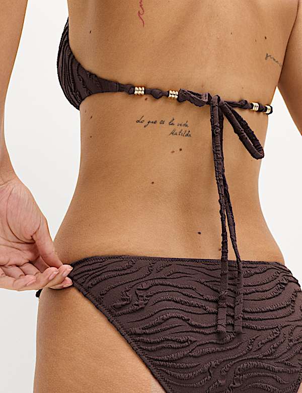 Bas de bikini &eacute;chancr&eacute; &agrave; imprim&eacute; animal textur&eacute; et d&eacute;tail sur le c&ocirc;t&eacute; - LU