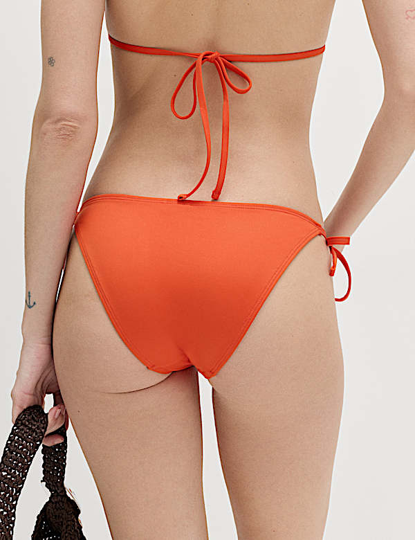 ביקיני חלק תחתון עם קשירה בצדדים ורקמת קורנלי - IL