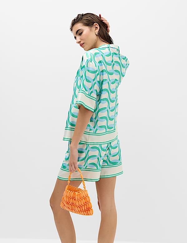 Satin Printed Short Sleeve Beach Shirt