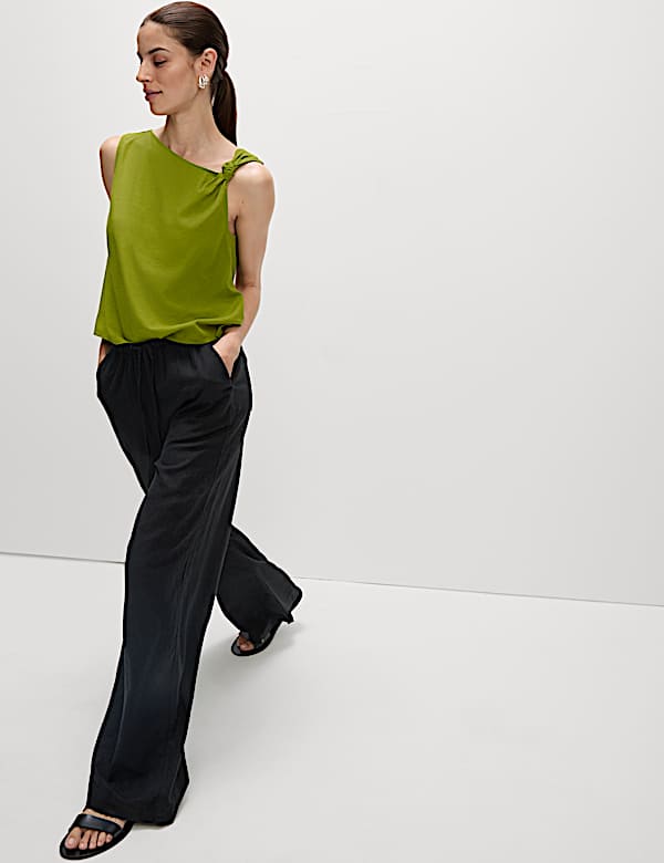 &Tau;&omicron;&pi; &mu;&epsilon; έ&nu;&alpha;&nu; ώ&mu;&omicron; &mu;&epsilon; &sigma;&tau;&rho;&iota;&phi;&tau;ό &sigma;&chi;έ&delta;&iota;&omicron; &kappa;&alpha;&iota; &upsilon;&psi;&eta;&lambda;ή &pi;&epsilon;&rho;&iota;&epsilon;&kappa;&tau;&iota;&kappa;ό&tau;&eta;&tau;&alpha; &sigma;&epsilon; &lambda;&iota;&nu;ό - GR