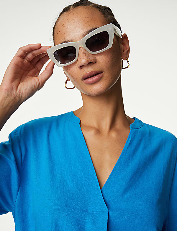 Linen Rich V-Neck Tunic - FR