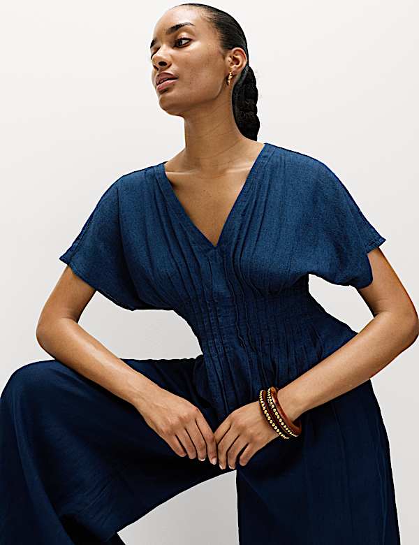 Linen Rich V-Neck Waisted Top