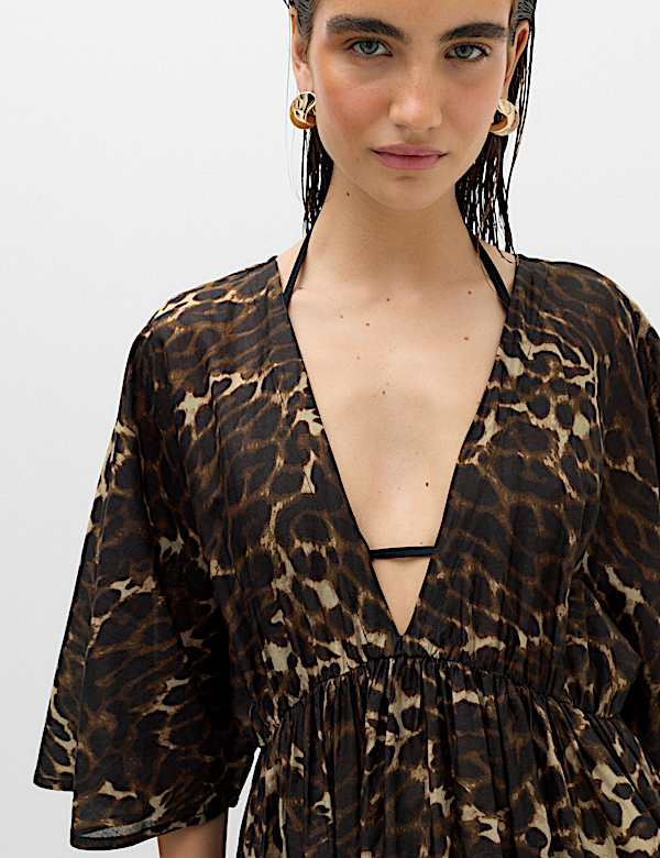 Puur katoenen bedrukte, doorschijnende kaftan met V-hals. - NL