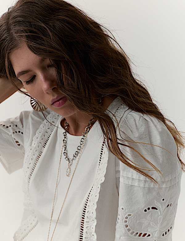 חולצה רקומה מכותנה טהורה עם עיטור תחרה - IL