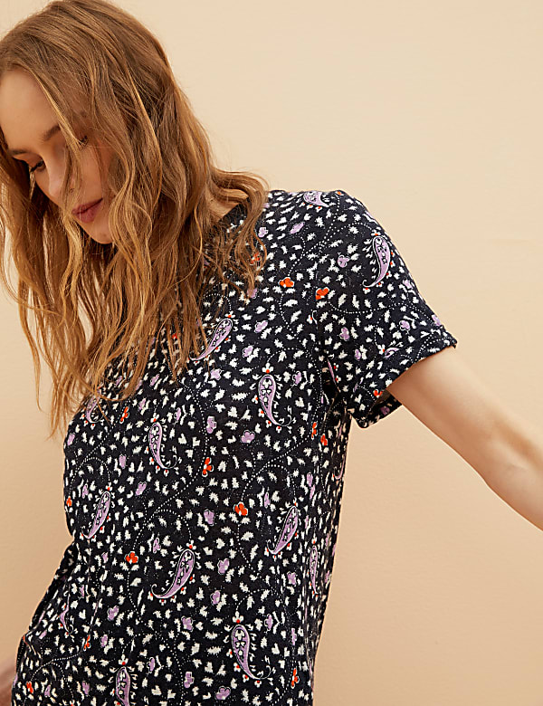 Linen Blend Paisley Crew Neck T-Shirt