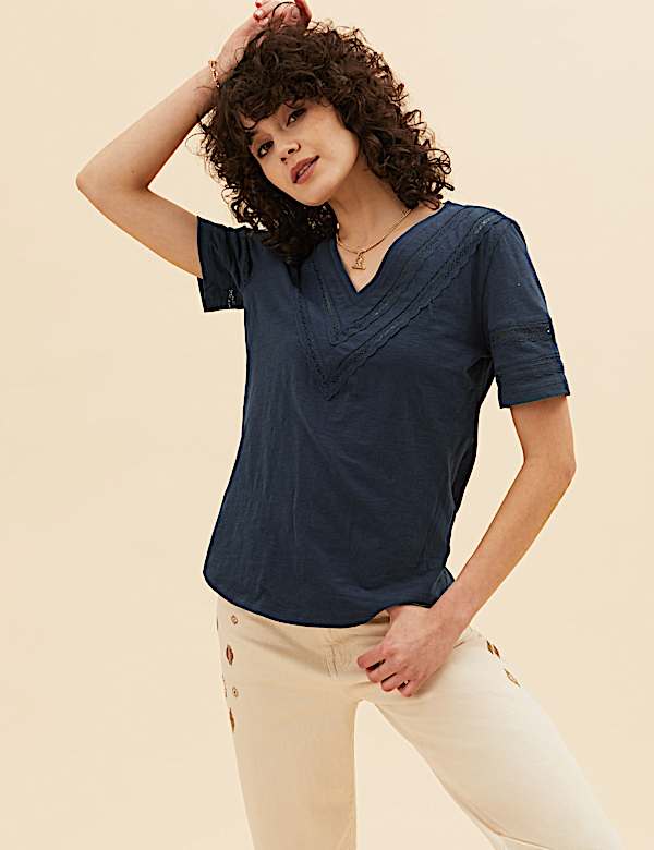 Pure Cotton V-Neck Lace Insert T-Shirt