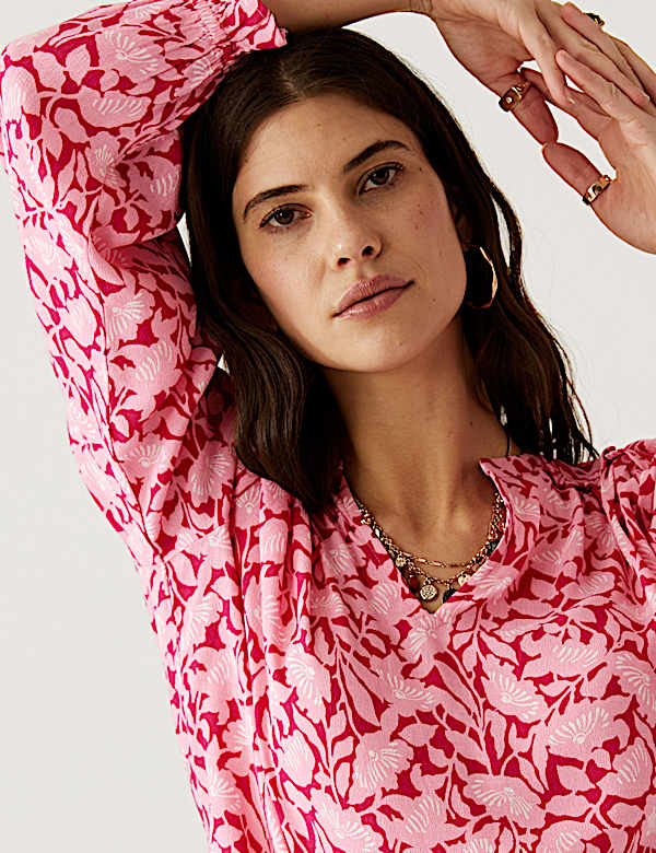 Floral Notch Neck Popover Blouse