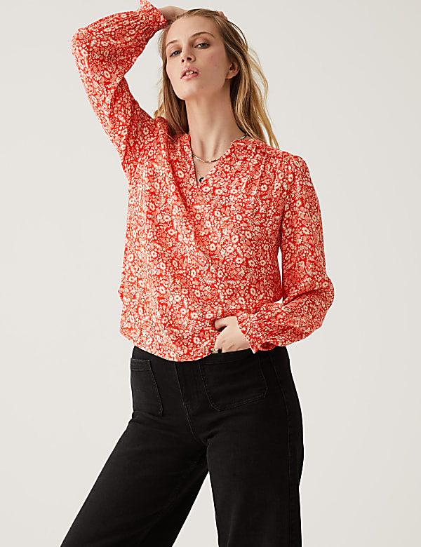 Floral Notch Neck Popover Blouse