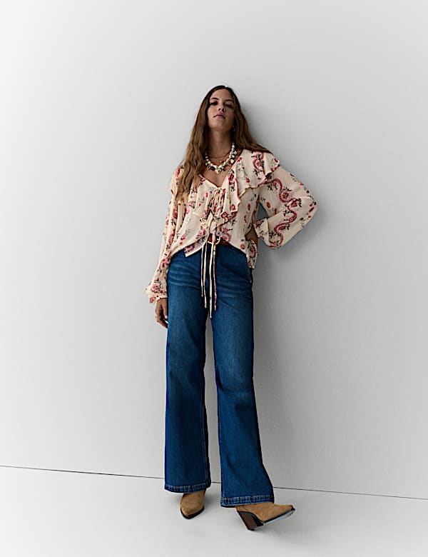 Printed Tie Neck Ruffle Blouse - JO