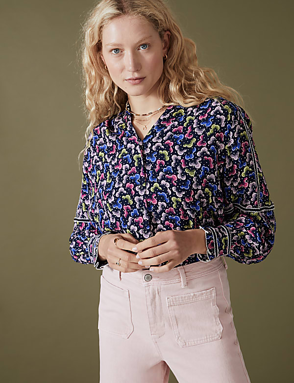 Floral V-Neck Long Sleeve Blouse