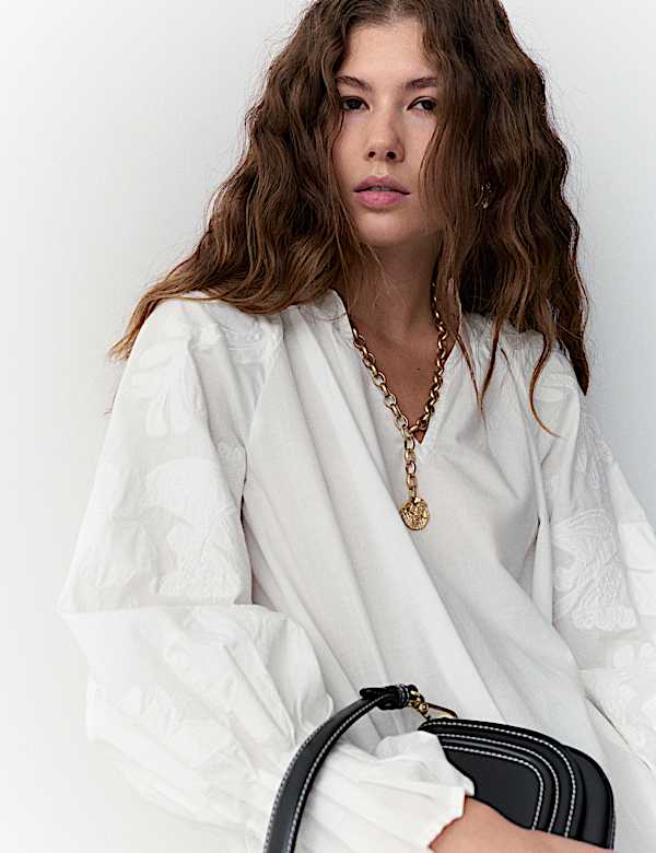 Pure Cotton V-Neck Cornelli Sleeve Blouse - HR