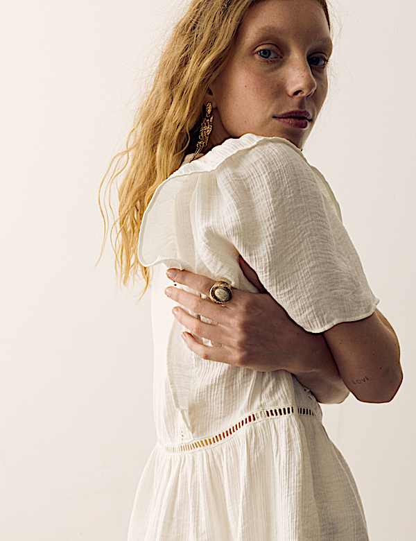 Double Cloth Floral Insert Ruffle Blouse - RO