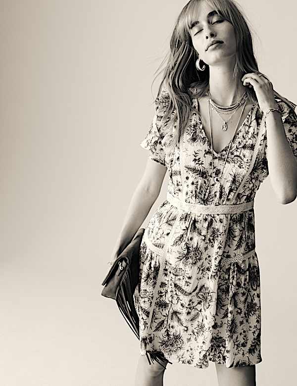 Printed V-Neck Ruffle Lace Insert Mini Dress - GR