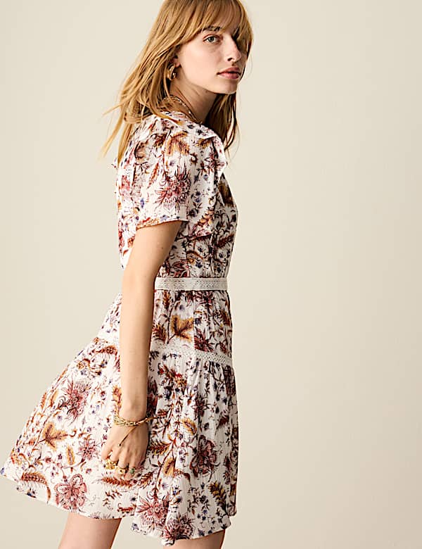 Printed V-Neck Ruffle Lace Insert Mini Dress - GR