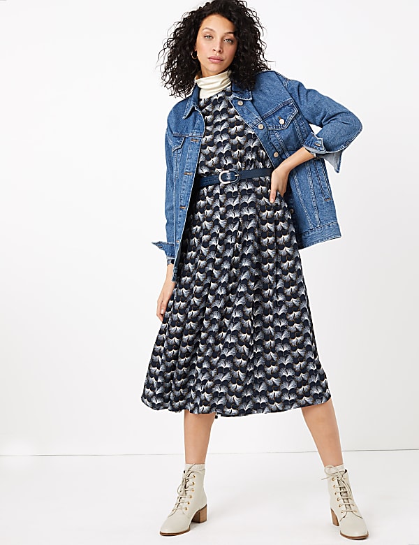 Printed Tie Waist Midi Dress