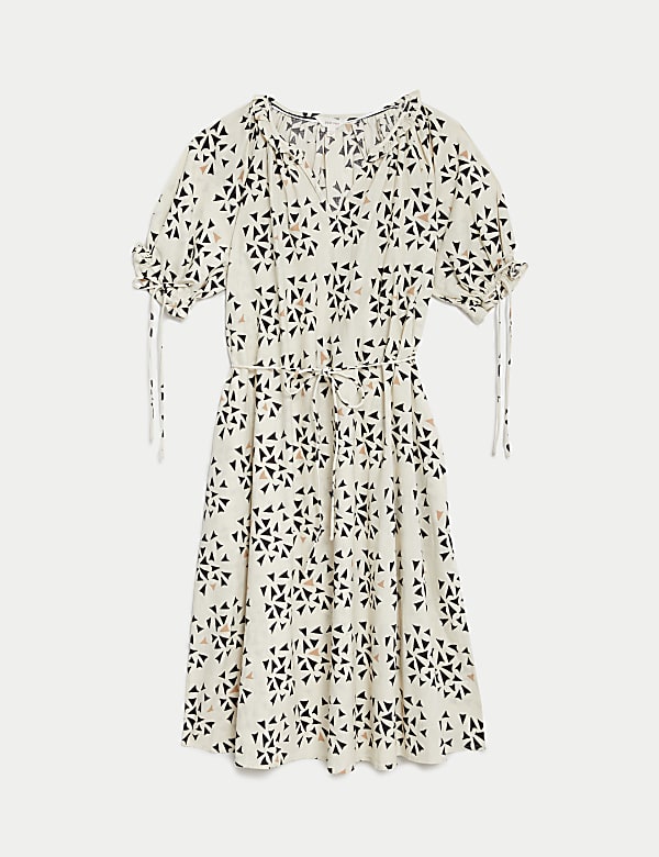 שמלת סמוק מבד עשיר בפשתן עם דוגמה גיאומטרית וצווארון חריץ - IL