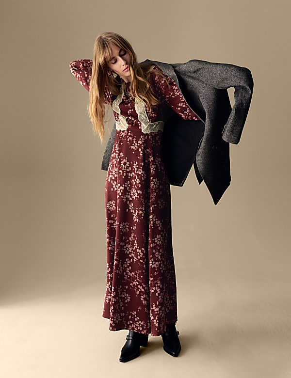 Satin Printed Round Neck Maxi Dress - US
