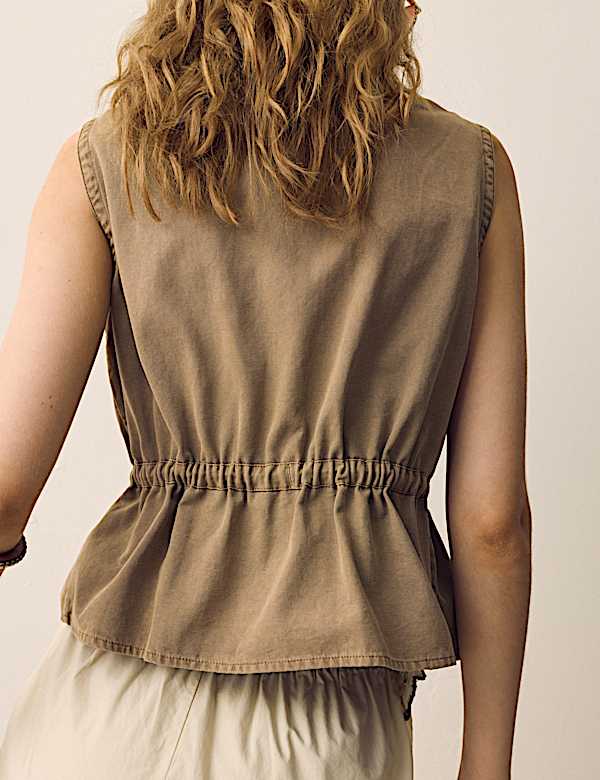 Garment Dyed Tie Waisted Utility Gilet - LU