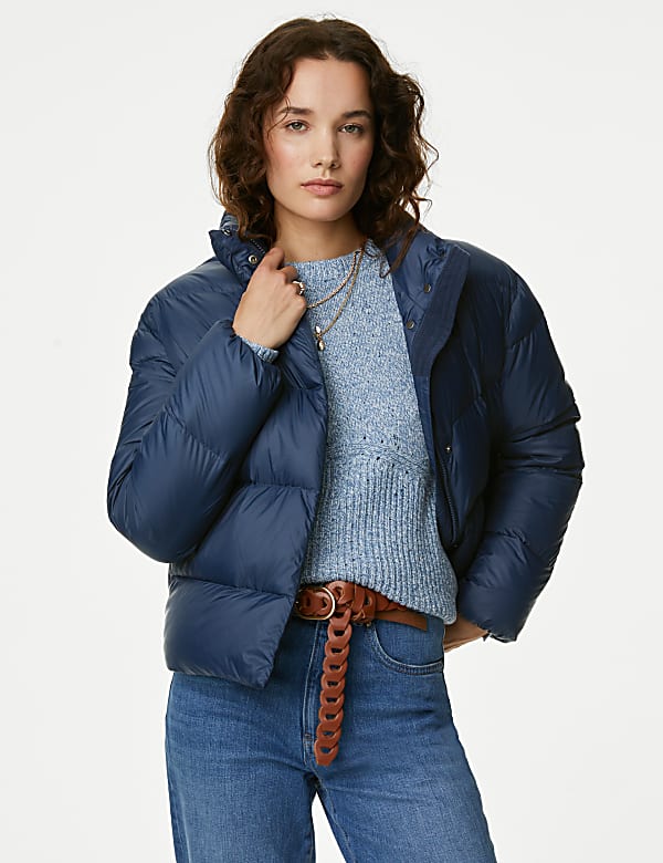 Manteau matelass&eacute; coupe courte &agrave; encolure montante - BE