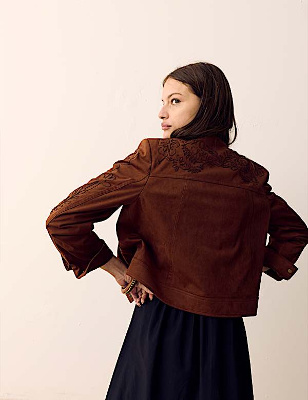 ז'קט קורנלי רקום בגימור דמוי זמש - IL