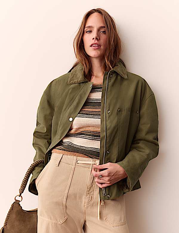 Chaqueta corta con efecto encerado - US