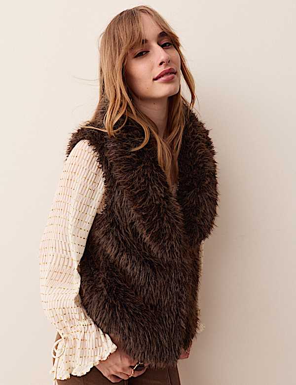 Faux Fur Gilet - AL