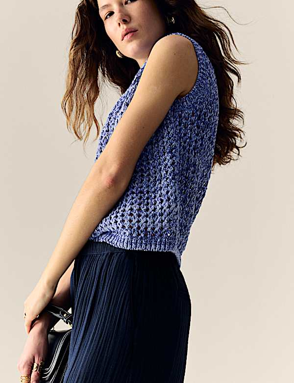 Cotton Blend Ribbed Textured Knitted Vest - GR