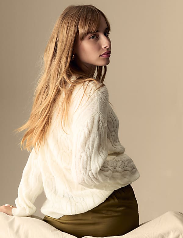 Cable Knit Neck Jumper