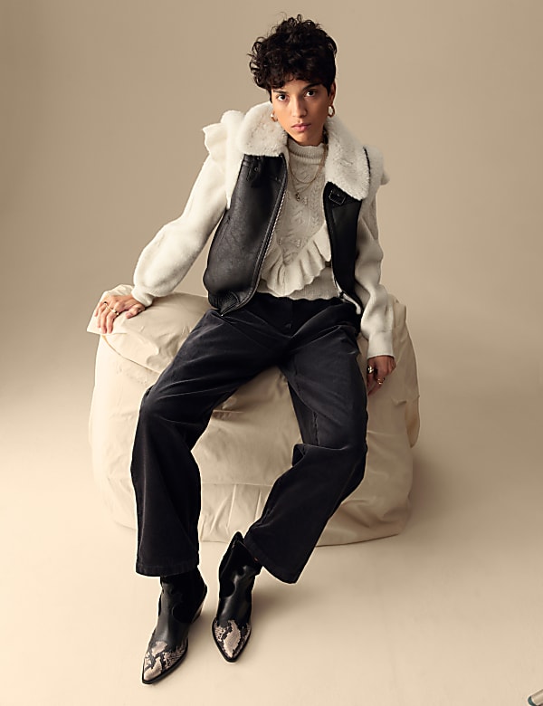 Cable Knit Scallop Edge Jumper - AL