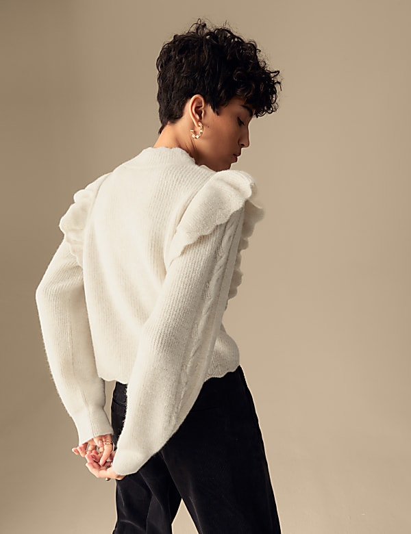Cable Knit Scallop Edge Jumper - AL