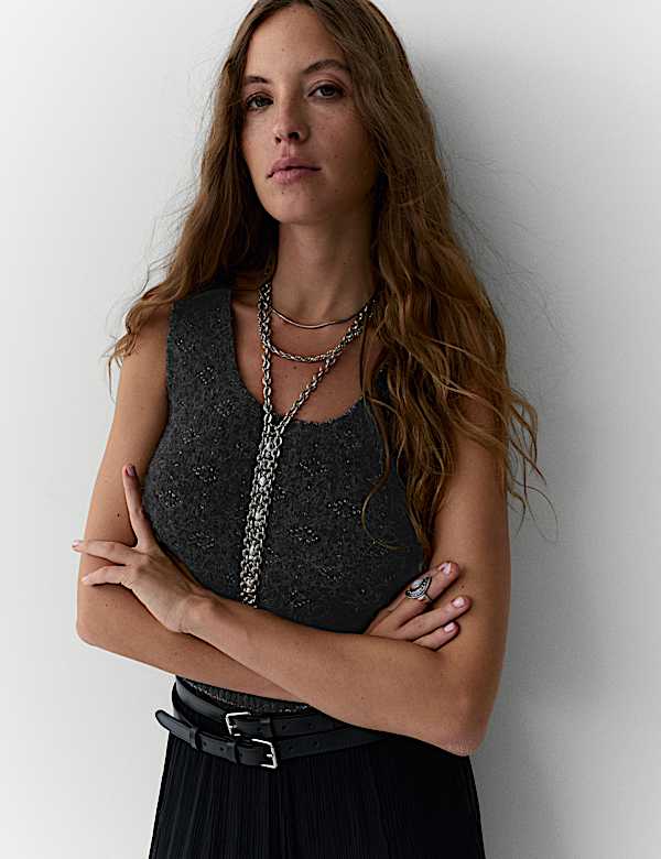 Jacquard Cropped Knitted Vest - ID