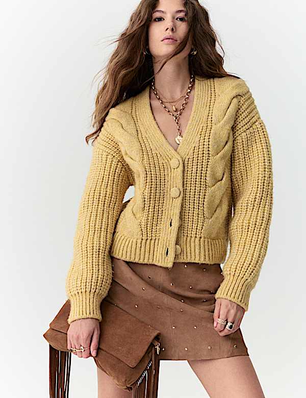 Cable Knit V-Neck Cardigan with Wool - JO