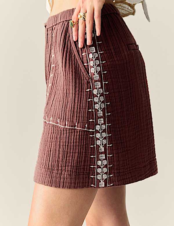 Pure Cotton Embroidered Triple Cloth Shorts - CZ