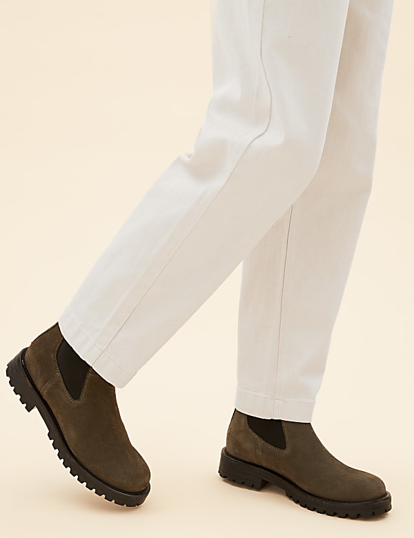 Tapered Ankle Grazer Jeans