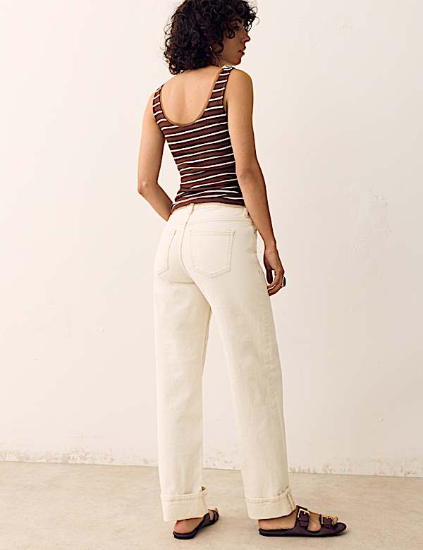 Hoch geschnittene Cargo-Jeans mit geradem Bein und Umschlag - DE