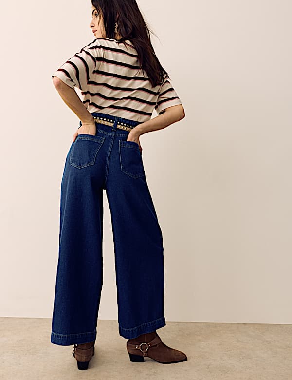 Denim High Waisted Pleat Front Wide Leg Cropped Jeans - NL