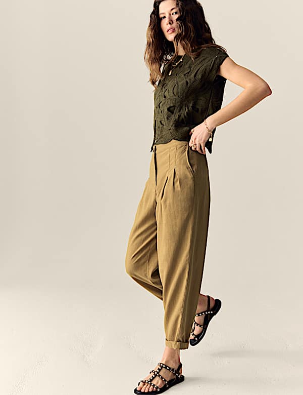 Zwężane spodnie z plisą, mieszanka lnu - PL