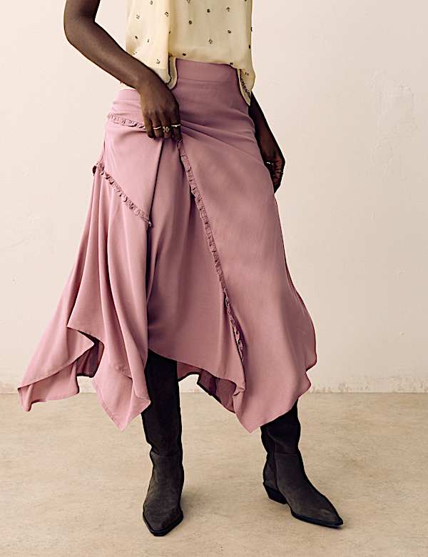 Maxi Asymmetric Skirt - BE