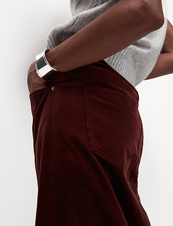 Falda a media pierna de pana - US